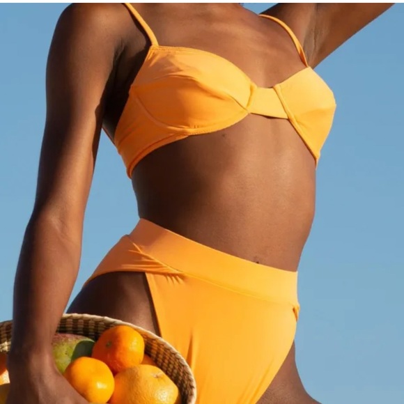 Riot Swim Bikini Top - Picture 3 of 4